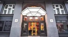 UMĚNÍ, BUSINESS, RELAX I GASTRONOMIE. TO VŠE JE THE EMBLEM HOTEL PRAGUE - foto 1 | brand photo