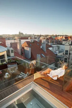 ZAŽIJTE NEZAPOMENUTELNÝ RELAX V SAMÉM SRDCI PRAHY V HOTELU EMBLEM - foto 2 | brand photo
