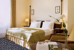 GOURMET HOTEL & RESTAURANT VILLA PATRIOT: Krása a relax v srdci Mariánských Lázních - foto 2 | brand photo