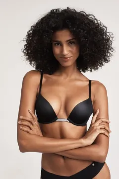 NOVÁ KOLEKCE SPODNÍHO PRÁDLA VICTORIA'S SECRET ONLY SOLUTIONS - foto 8 | brand photo