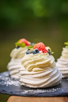 Pohádková gastronomie v objetí přírody. Chuťová symfonie v Hliněné baště v Průhonicích - foto 8 | brand photo