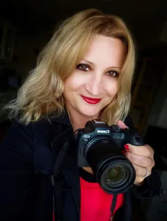 Ponořte se do poetického průvodce knihy Pražský (k)rok s autorkou knihy a milovnicí Prahy Klárou Hášovou - foto 2 | brand photo