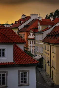 Ponořte se do poetického průvodce knihy Pražský (k)rok s autorkou knihy a milovnicí Prahy Klárou Hášovou - foto 3 | brand photo