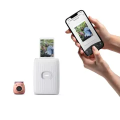 Nový digitální fotoaparát INSTAX Pal se vám vejde do dlaně - foto 3 | brand photo