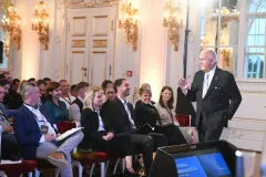 Pražský hrad hostil první konferenci o vyjednávání - foto 2 | brand photo