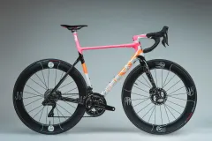 FESTKA spojuje umění, design a cyklistiku s výtvarníkem Jakubem Koisem - foto 2 | brand photo