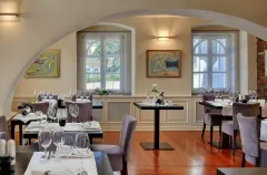 GOURMET HOTEL & RESTAURANT VILLA PATRIOT: Klenot v srdci Mariánských Lázní - foto 3 | brand photo