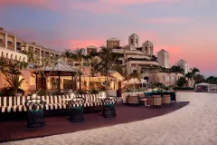 Luxusní resort v Karibiku: The Ritz-Carlton Grand Cayman - foto 1 | brand photo