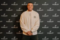 KYLIAN MBAPPÉ PŘEDSTAVIL NOVÉ HODINKY BIG BANG E UEFA EURO 2024 - foto 2 | brand photo