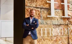 Objevte krásu Pece pod Snežkou společně s Adamem Samiecem, ředitelem Grand Hotelu Hradec - foto 1 | brand photo