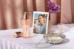 FOREO uvádí hydratační mlhu SUPERCHARGED™ Barrier Restoring Essence Mist: klíč ke svěží a mladě vypadající pleti - foto 5 | brand photo