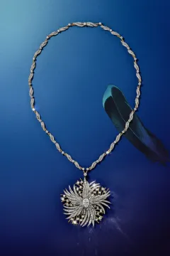 Tiffany & Co. odhaluje Blue Book 2024: Tiffany Céleste: Dechberoucí kolekce inspirovaná nebeskými tématy a tajemstvím vesmíru - foto 2 | brand photo