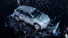 Lexus LBX dostal karoserii vyřezanou ze skla - foto 2 | brand photo