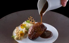Triton Restaurant: Kulturní zážitek a umění chutí v srdci Prahy - foto 7 | brand photo