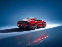 ASTON MARTIN VANQUISH: NÁVRAT VLÁDNOUCÍ LEGENDY - foto 3 | brand photo