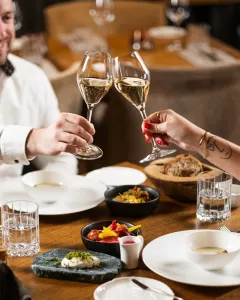 Kulinářská cesta plná chutí: Degustační menu v restauraci V Zátiší - foto 2 | brand photo