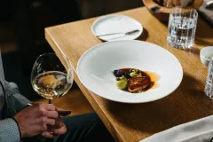 Kulinářská cesta plná chutí: Degustační menu v restauraci V Zátiší - foto 5 | brand photo