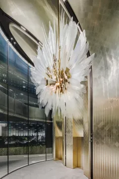 LASVIT PŘEDSTAVUJE IN BLOOM: BIJÍCÍ SRDCE NOVÉ IKONY OD ZAHA HADID ARCHITECTS V HONGKONGU - foto 4 | brand photo