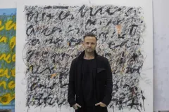 Výtvarník MAXIM vytvořil pro Linku bezpečí obraz - foto 1 | brand photo