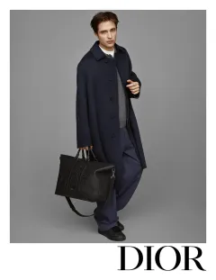 Kampaň pánské kapsulové kolekce Dior Icons s ambasadorem Robertem Pattinsonem - foto 5 | brand photo