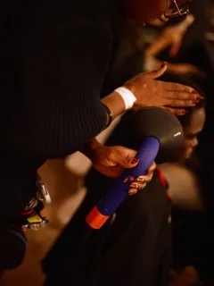 Spolupráce značky DYSON a módního domu VIVIENNE WESTWOOD - foto 4 | brand photo