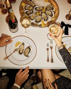 MOËT & CHANDON: SPECIÁLNÍ DÁRKOVÁ EDICE PRO NEZAPOMENUTELNÉ CHVÍLE KONCE ROKU 2024 - foto 6 | brand photo