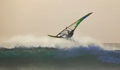 O kariéře MUDr. Libora Kmenta: Spojení zkušeností a inovativního přístupu v plastické chirurgii - foto 8 | brand photo