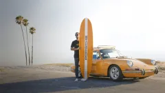 Porsche spojilo svět automobilů a surfařské kultury s novou kolekcí prken - foto 1 | brand photo