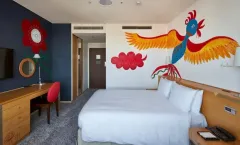 Umění v Park Hotel Tokyo: Nové umělecké pokoje Midnight Tokyo a Phoenix - foto 3 | brand photo