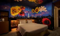 Umění v Park Hotel Tokyo: Nové umělecké pokoje Midnight Tokyo a Phoenix - foto 1 | brand photo