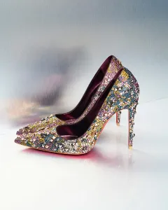 Christian Louboutin Spring 2025: Návrat elegance s nádechem inovace - foto 11 | brand photo