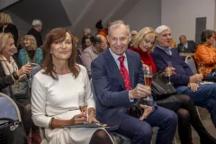 Třicet známých osobností výtvarně zpracovalo porcelánové nočníky - foto 3 | brand photo