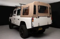 Zero Labs přivádí k životu Land Rover Series 109 v moderní podobě - foto 7 | brand photo