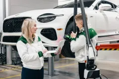Bentley uvádí centrum excelence pro elektrifikovaný luxus - foto 3 | brand photo