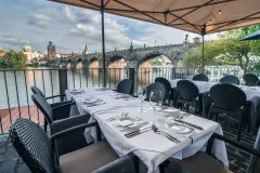 Nové jarní menu v Kampa Parku oslavuje svěžest - foto 2 | brand photo