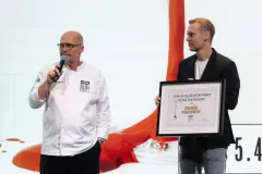 Zdeněk Pohlreich oceněn Cenou za celoživotní přínos české gastronomii na MAKRO Czech Gastro Festu 2025 - foto 3 | brand photo