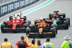 Češi postavili pojízdné modely závodních aut LEGO® pro jezdce Formule 1 - foto 2 | brand photo