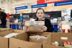 Zákazníci Tesco darovali v jarní sbírce potravin 75 tun zboží - foto 5 | brand photo