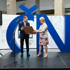 Cenu guvernéra ČNB získala Jana Merunková - foto 3 | brand photo