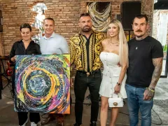 Vémolovi pomáhají: Podpořili umělkyni Šárku Vildovou s oční vadou - foto 1 | brand photo