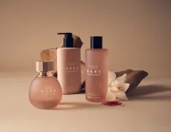 VICTORIA´S SECRET UVÁDÍ NOVOU VŮNI BARE SUEDED VANILLA - foto 3 | brand photo