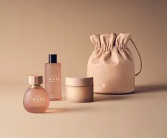 VICTORIA´S SECRET UVÁDÍ NOVOU VŮNI BARE SUEDED VANILLA - foto 2 | brand photo