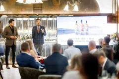 Fuji whisky: Mistr svého oboru pan Jota Tanaka v Praze - foto 2 | brand photo