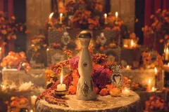 Nová limitovaná edice Clase Azul jako luxusní přípitek zesnulým - foto 3 | brand photo