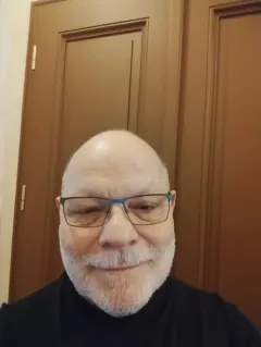 Spisovatel Petr Havlík a jeho nová kniha Chuť žít: hledání rovnováhy, víry a návratu k sobě - foto 5 | brand photo