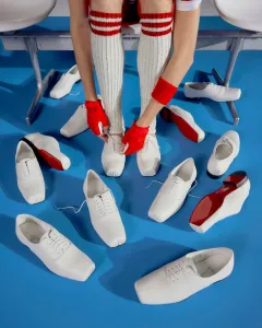 Christian Louboutin: Baletní ladnost a městský puls v kolekci jaro/léto 2026 - foto 6 | brand photo