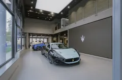 Jedno z dvaceti Maserati MC20 legenda aktuálně v showroomu Maserati - foto 1 | brand photo