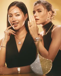 Vánoční kolekce Bvlgari 2025: Toogether we celebrate - foto 2 | brand photo