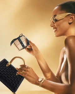 Vánoční kolekce Bvlgari 2025: Toogether we celebrate - foto 3 | brand photo