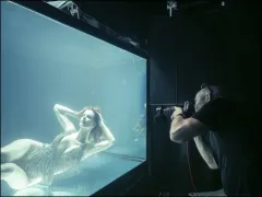 Živly: Kalendář Pirelli 2026 od Sølve Sundsbø byl představen v Obecním domě v Praze - foto 7 | brand photo